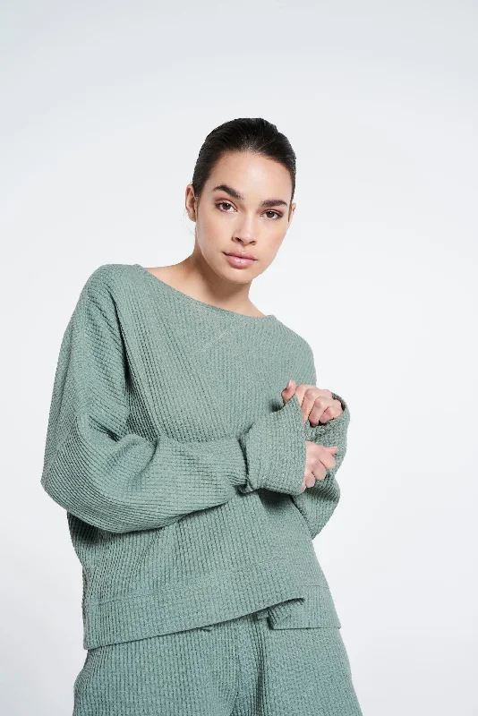 Relaxed fit structured sweater - Silvered Olive Relaxed Sweatshirt Look
