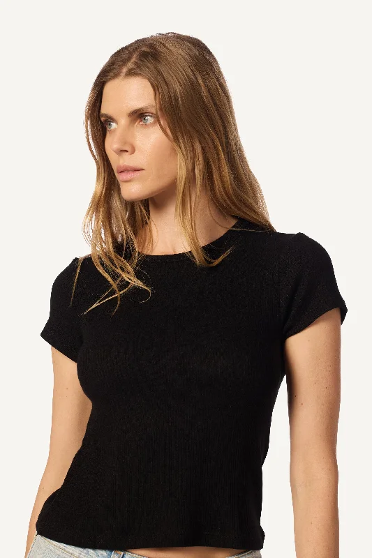 YAEL FITTED RIB TEE SHIRT | BLACK