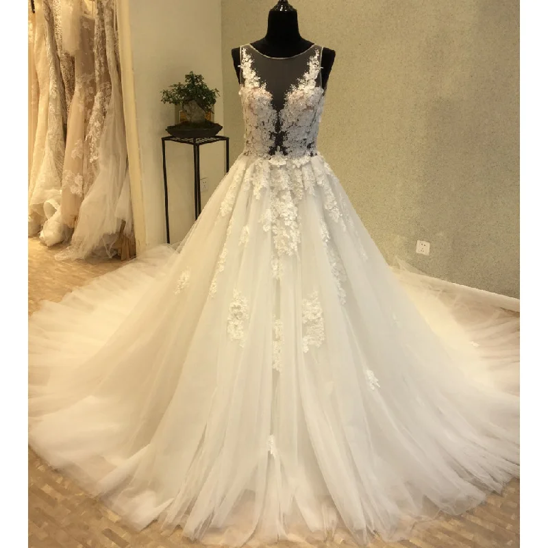 Beautiful Unique Sexy Tulle Applique Gorgeous Bridal Long Wedding Dress, WG1202 Vintage Lace Dress