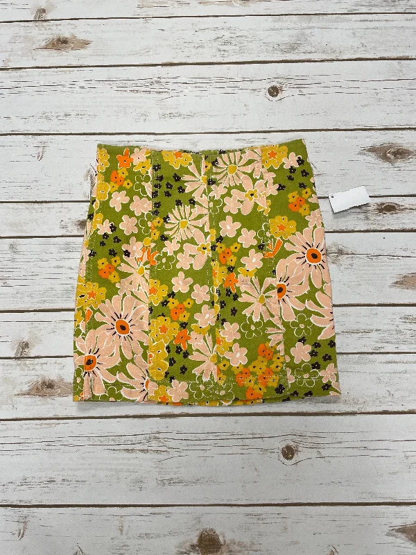 Skirt Mini & Short By Free People In Floral Print, Size: 2 Boho Chic Mini Skirt