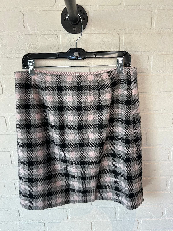 Skirt Mini & Short By Talbots In Black & Pink, Size: 10 Basic Mini Skirt