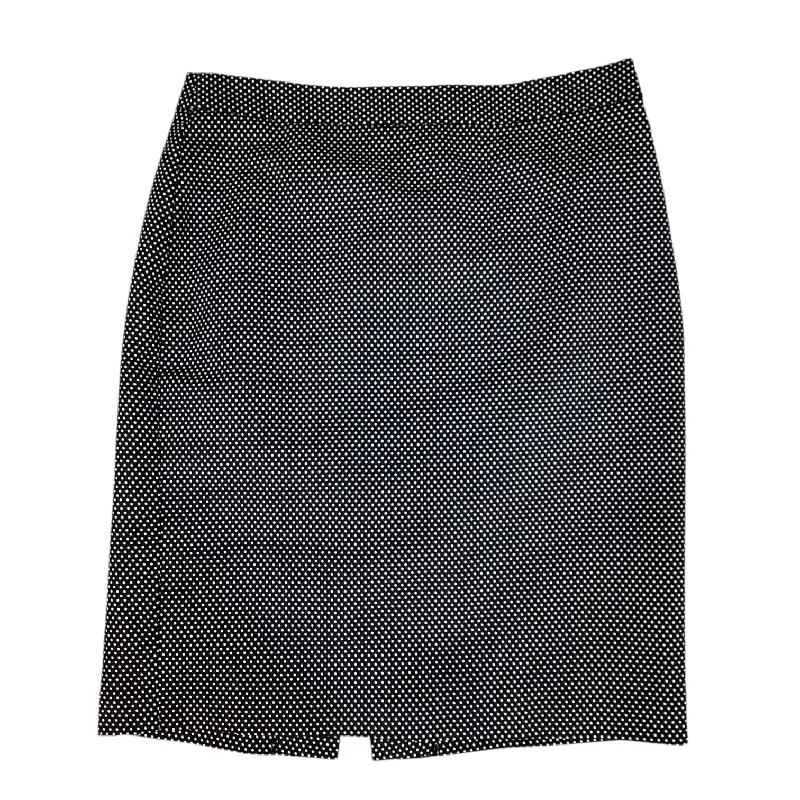 Skirt Mini & Short By Worthington In Black & White, Size: 12 Floral A-line Skirt